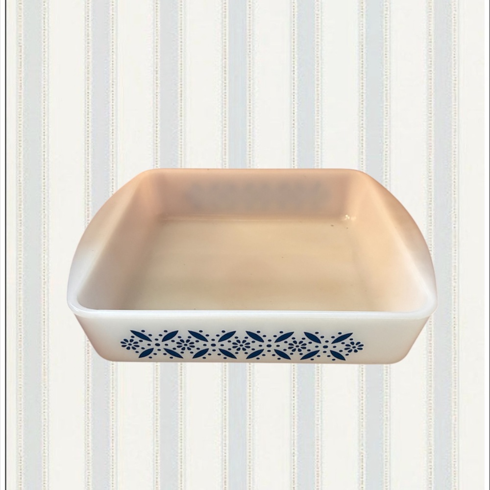 Vintage Glasbake 9” Snowflake Square Pan